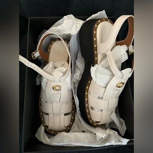 Coach Vivienne 38MM Leather Sandals size 7.5